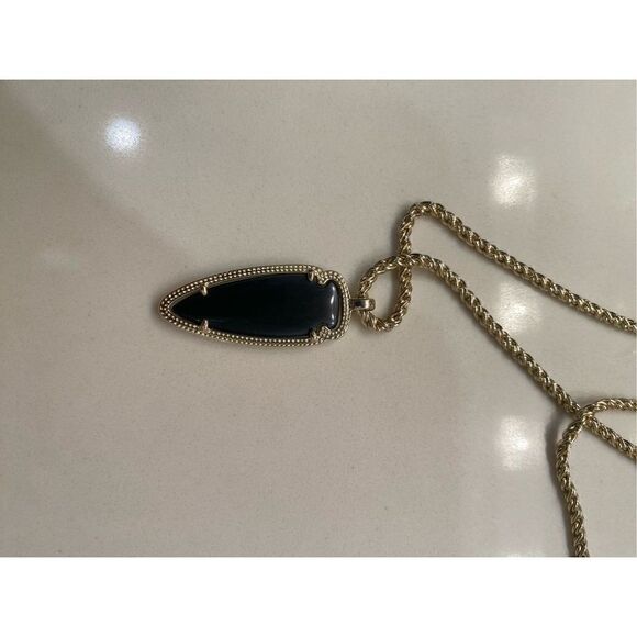 Kendra Scott Shaylee Pendant Arrow Gold Necklace Rare Vintage black iridescent - Picture 6 of 7